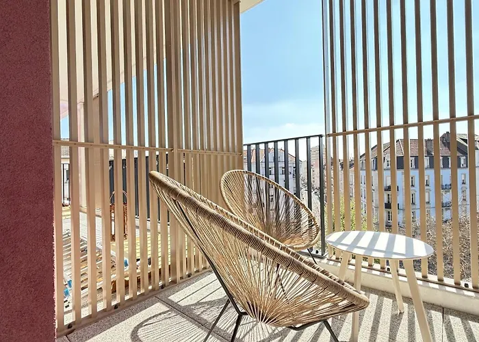 Le 72 Contemporain - Les Arenes
